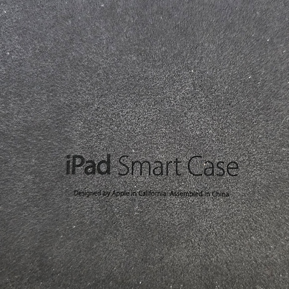 iPad Air (WiFi) 64GB 9.7” Excellent Cond, Tested, Apple Smart Cover incl. - Picture 14 of 14